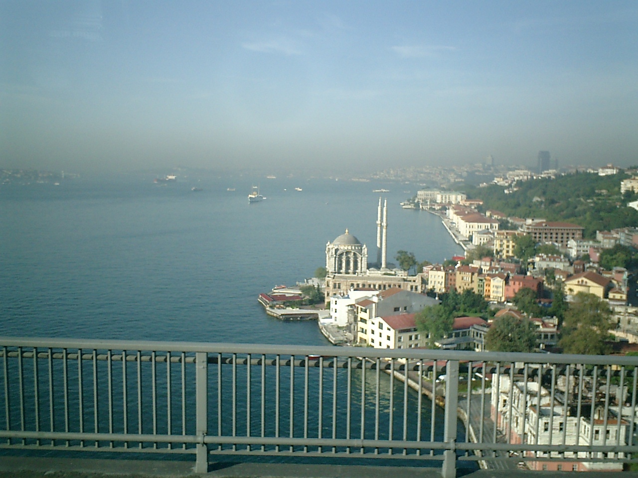 西欧とアジアの狭間にあるトルコ・チャイ（茶）の意味